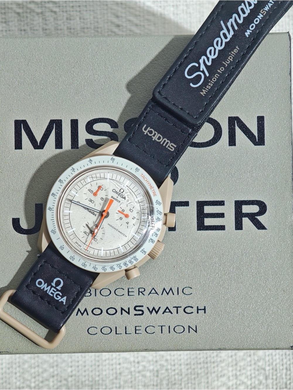 Omega x Swatch MoonSwatch – Jupiter Edition